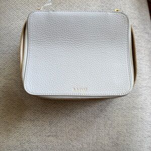 Cuyana Leather Jewelry Case